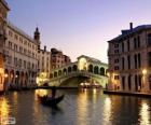 Rialto Köprüsü, Venedik, İtalya